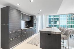 Picture of 200 Biscayne Boulevard Way # 4101, Miami, FL 33131