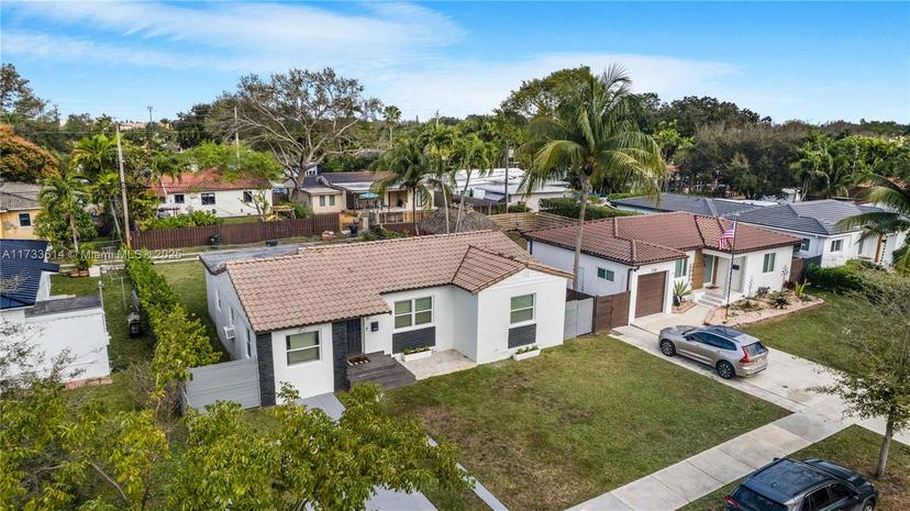 Picture of 81 Whitethorn Dr, Miami Springs FL 33166