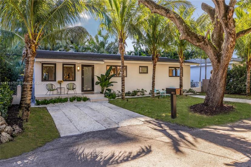 Picture of 800 NE 70Th St, Miami FL 33138