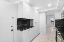 Picture of 1849 S Ocean Dr # 407, Hallandale Beach, FL 33009