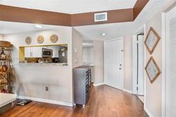 Picture of 3275 NW 44Th St # 3, Oakland Park, FL 33309