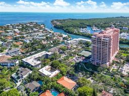 Picture of 1 Edgewater Dr # 201, Coral Gables, FL 33133