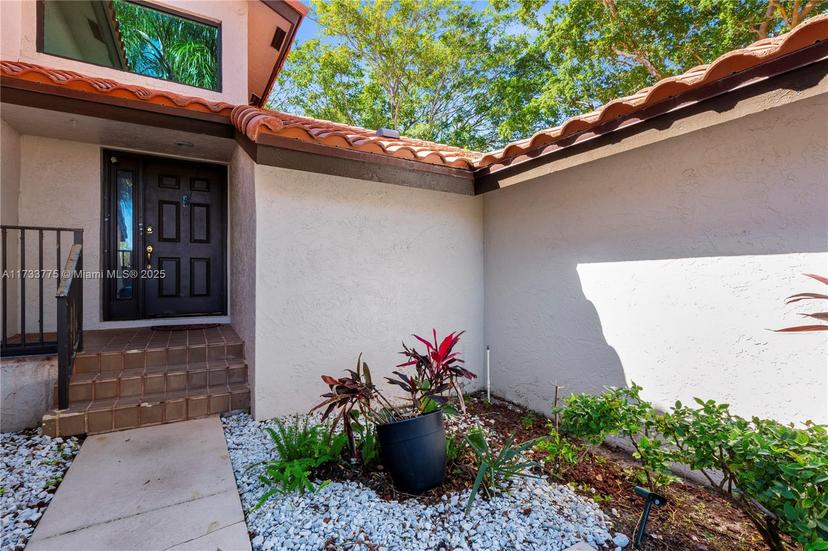 Picture of 651 Deer Creek Lake Point North Ln # 651, Deerfield Beach FL 33442