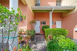 Picture of 2307 Washington St # 7, Hollywood, FL 33020