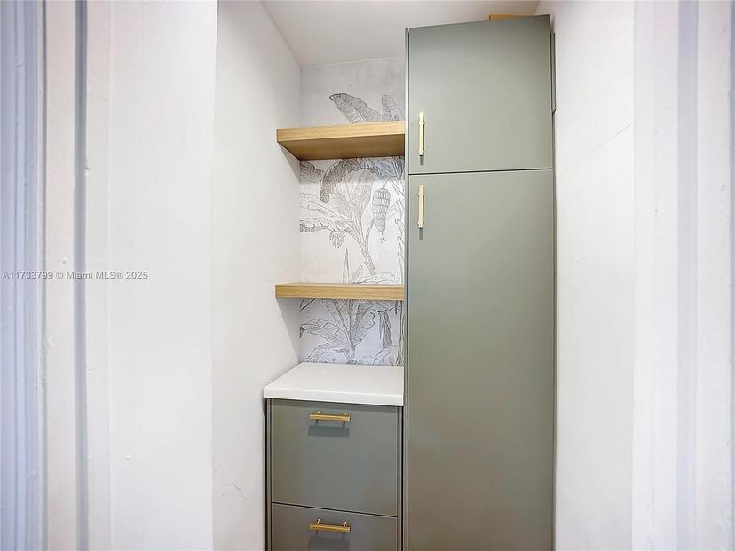 Picture of 1571 Pennsylvania Ave # 1S, Miami Beach FL 33139
