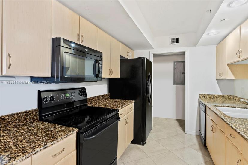 Picture of 6917 Collins Ave # 1512, Miami Beach FL 33141