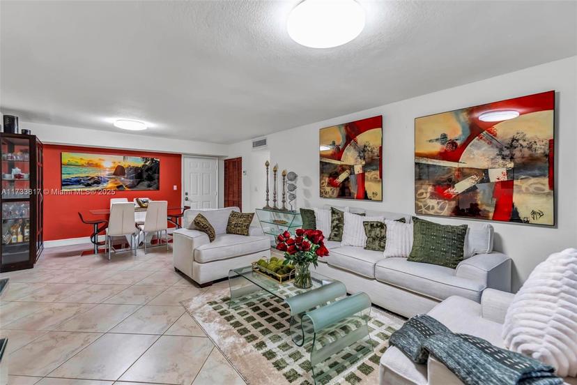 Picture of 17901 NW 68Th Ave # R101, Hialeah FL 33015