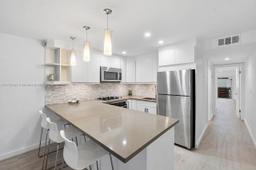 Picture of 405 N Hibiscus Dr # 202, Miami Beach, FL 33139