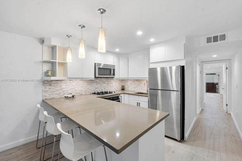 Picture of 405 N Hibiscus Dr # 202, Miami Beach FL 33139