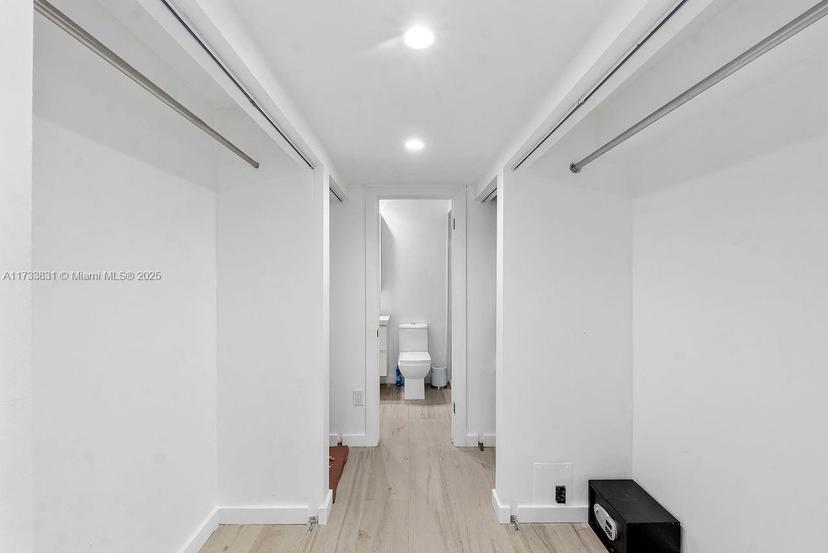 Picture of 405 N Hibiscus Dr # 202, Miami Beach FL 33139
