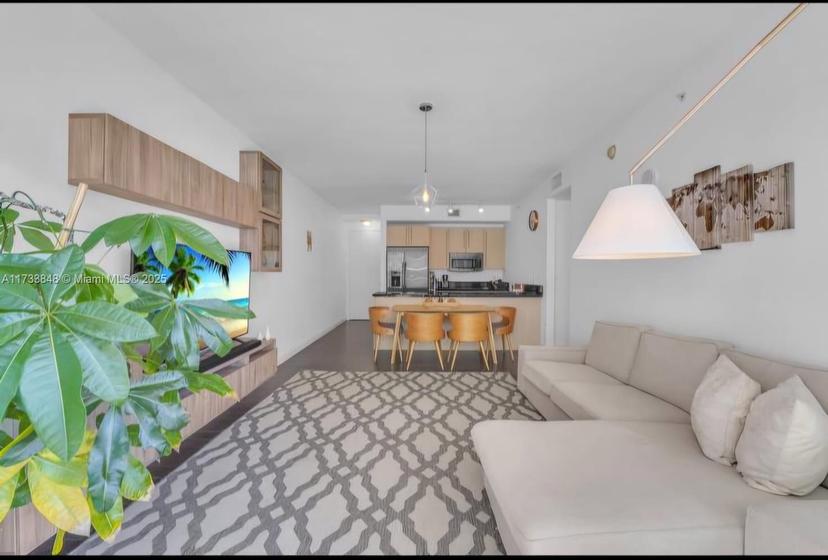 Picture of 1111 SW 1St # 2015N, Miami FL 33130