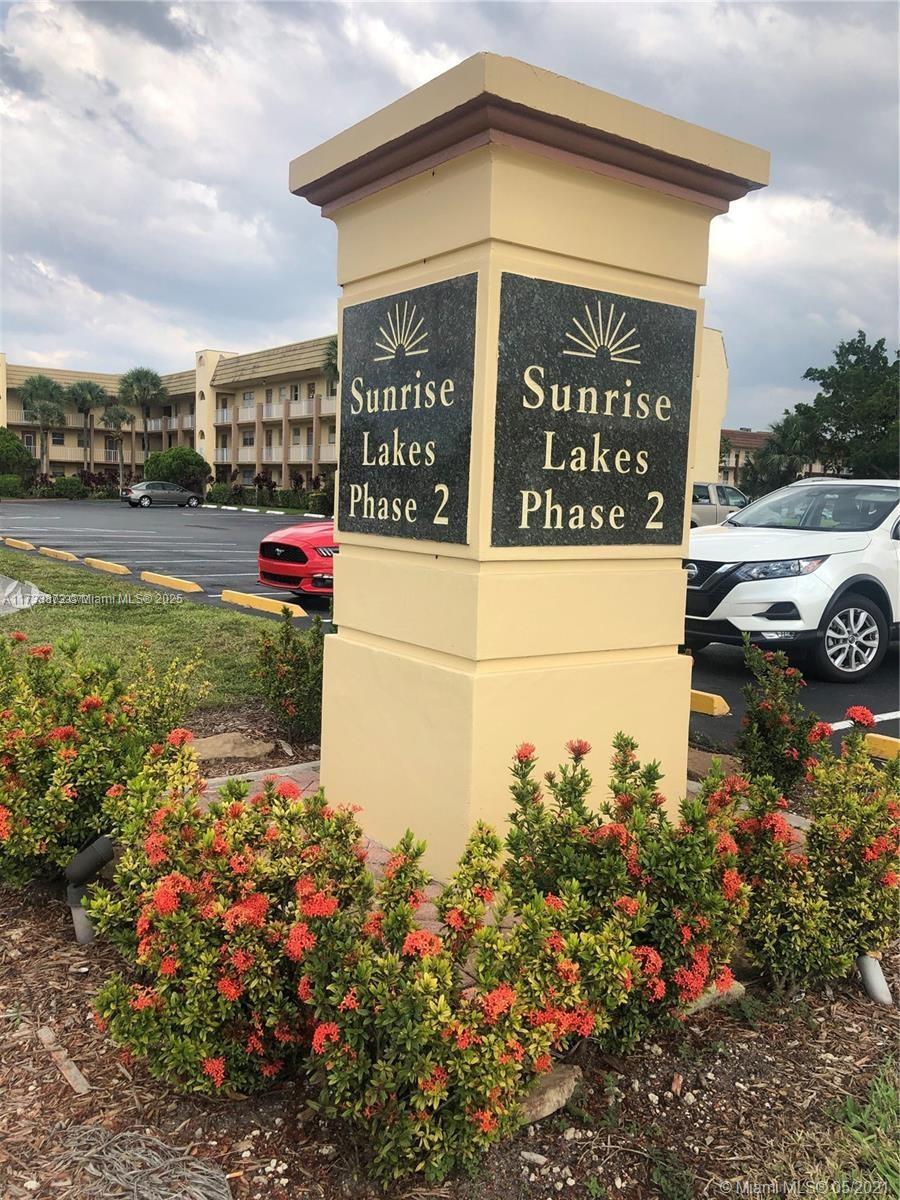 Picture of 8460 Sunrise Lakes Blvd # 208, Sunrise, FL 33322