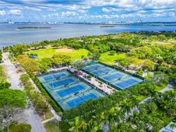 Picture of 464 NE 55Th Ter, Miami, FL 33137
