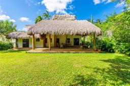 Picture of 464 NE 55Th Ter, Miami, FL 33137