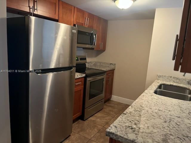 Picture of 1999 NW 5Th Pl # 14, Miami FL 33136