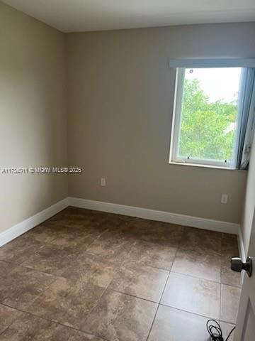 Picture of 1999 NW 5Th Pl # 14, Miami FL 33136