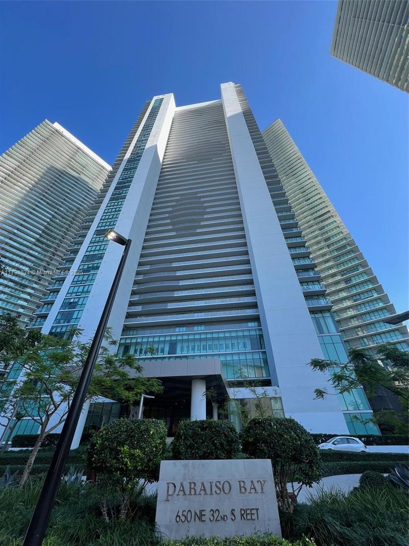 Picture of 650 NE 32Nd St # 3508, Miami FL 33137