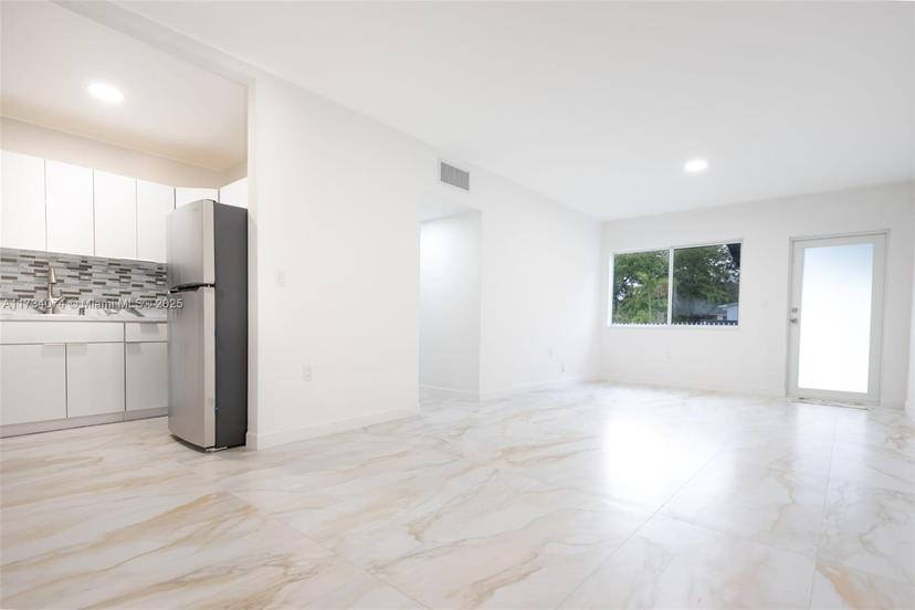 Picture of 495 NE 141St St, North Miami FL 33161