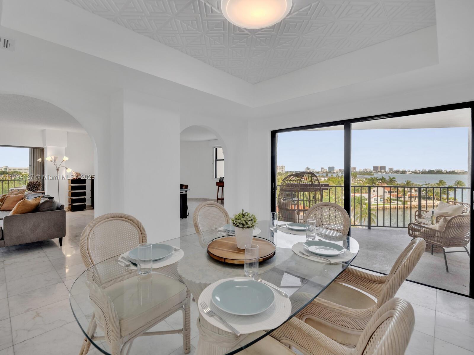 Picture of 1800 NE 114Th St # 803, Miami, FL 33181