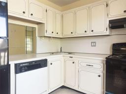 Picture of 6000 NW 64Th Ave # 305, Tamarac, FL 33319