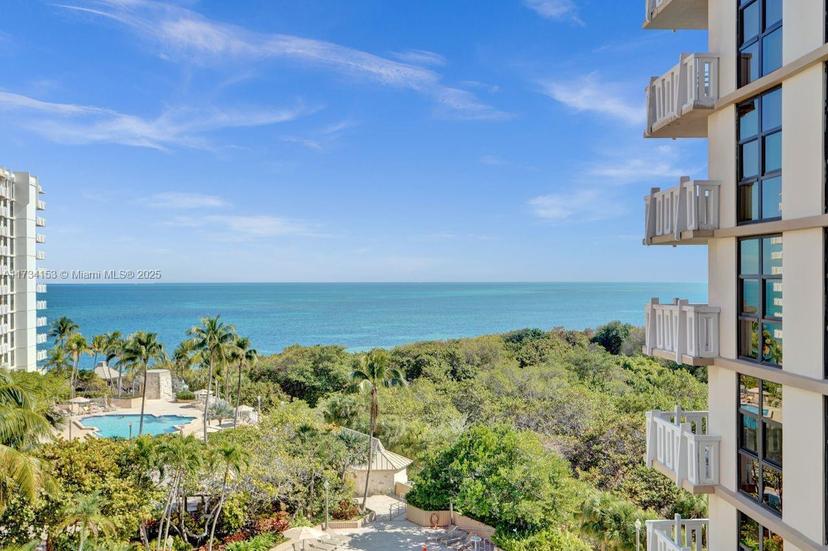 Picture of 1121 Crandon Blvd # D706, Key Biscayne FL 33149
