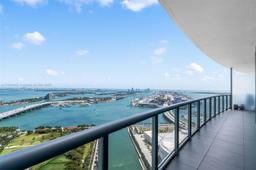 Picture of 888 Biscayne Blvd # 4810, Miami, FL 33132