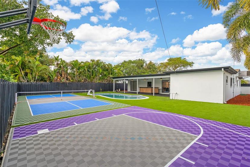 Picture of 5230 Tyler St, Hollywood FL 33021
