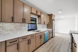Picture of 5230 Tyler St, Hollywood, FL 33021