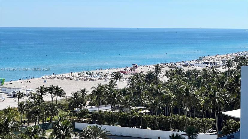 Picture of 2201 Collins Ave # 1102, Miami Beach FL 33139