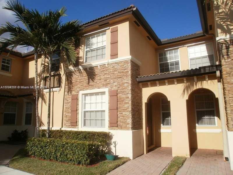 Picture of 1650 NE 33Rd Ave # 7, Homestead FL 33033