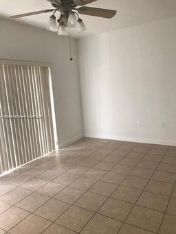Picture of 1650 NE 33Rd Ave # 7, Homestead, FL 33033