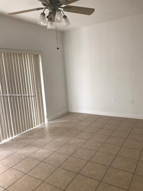 Picture of 1650 NE 33Rd Ave # 7, Homestead FL 33033