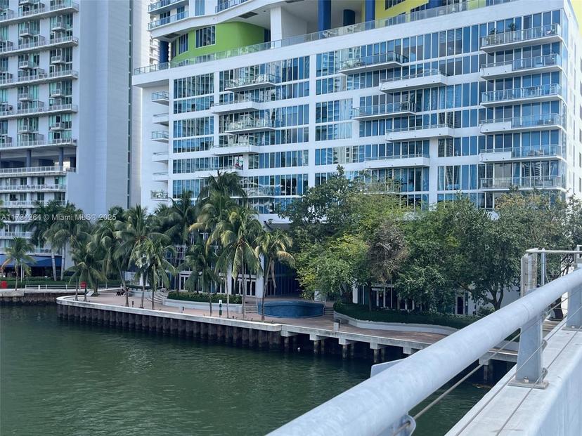 Picture of 185 SW 7 St # 503, Miami FL 33130