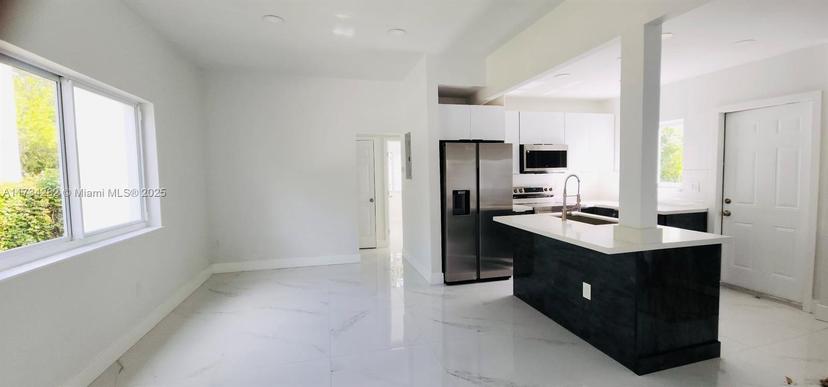 Picture of 1380 NW 39Th St, Miami FL 33142