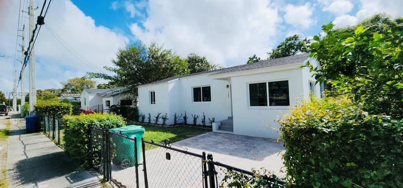 Picture of 1380 NW 39Th St, Miami FL 33142