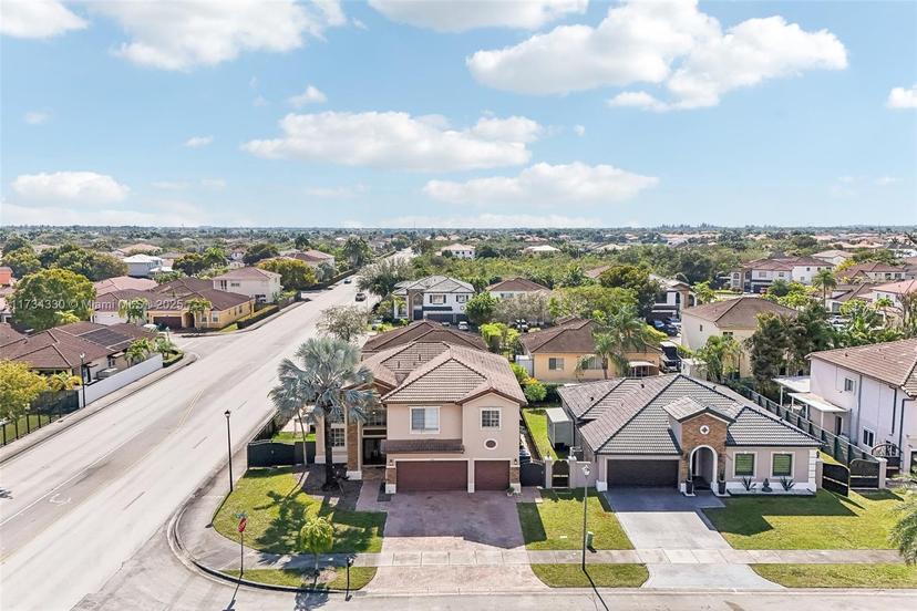 Picture of 15210 SW 15Th St, Miami FL 33194