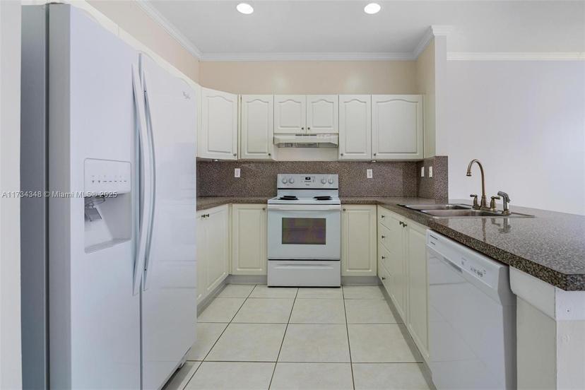 Picture of 9135 SW 203Rd Ter, Cutler Bay FL 33189