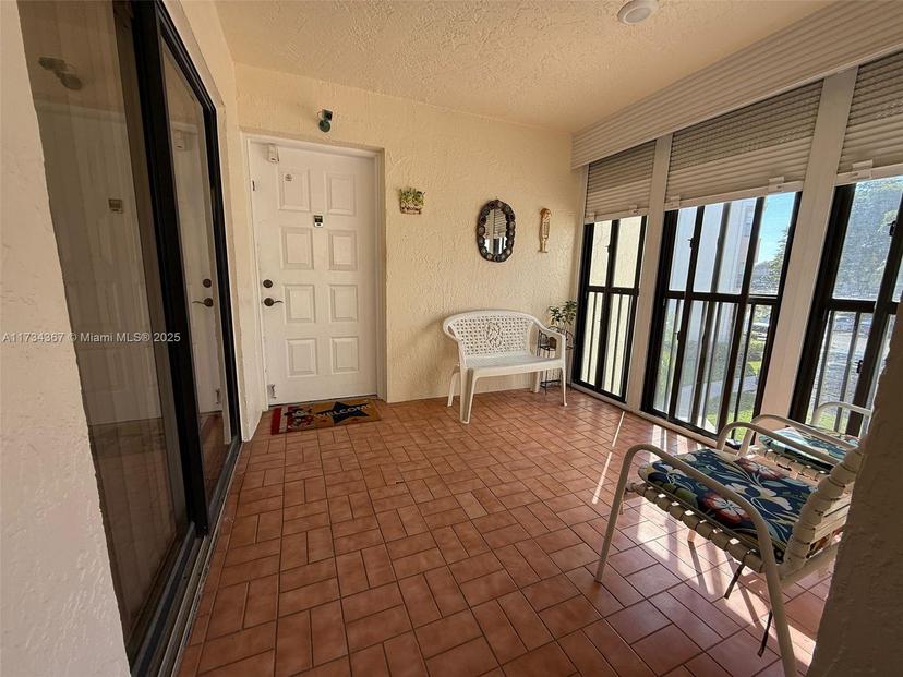 Picture of 7424 Fairfax Dr # 212, Tamarac FL 33321