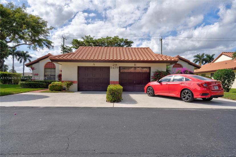 Picture of 5479 Palm Springs Ln # A, Boynton Beach FL 33437