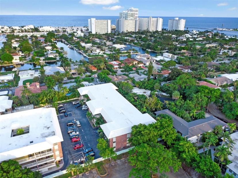 Picture of 2424 SE 17Th Cswy # 207B, Fort Lauderdale FL 33316