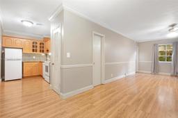 Picture of 2424 SE 17Th Cswy # 207B, Fort Lauderdale, FL 33316