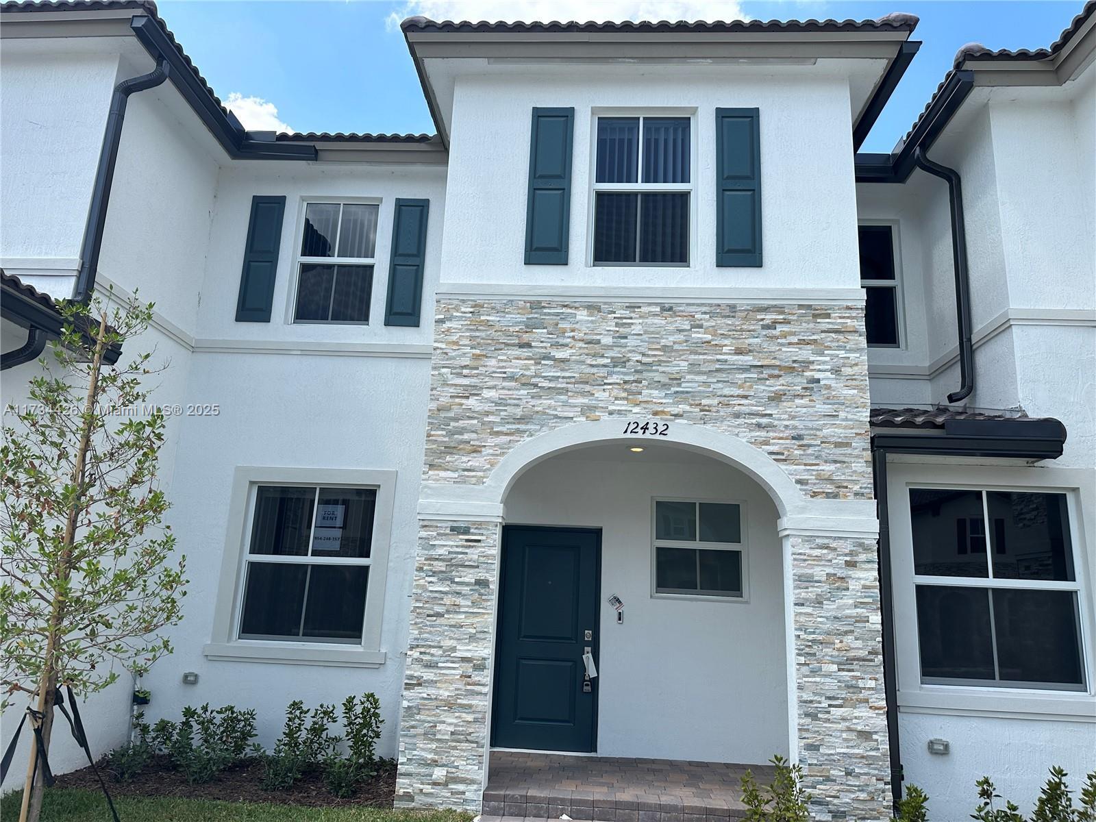 Picture of 12432 NW 23Rd Ct # 12432, Miami, FL 33167