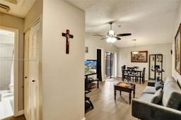 Picture of 14945 SW 49Th Ln # 6G, Miami, FL 33185