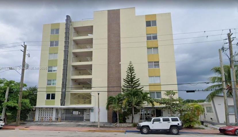 Picture of 8001 Crespi Blvd # 2C, Miami Beach FL 33141