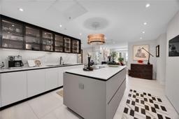 Picture of 3400 SW 27Th Ave # 704, Miami, FL 33133