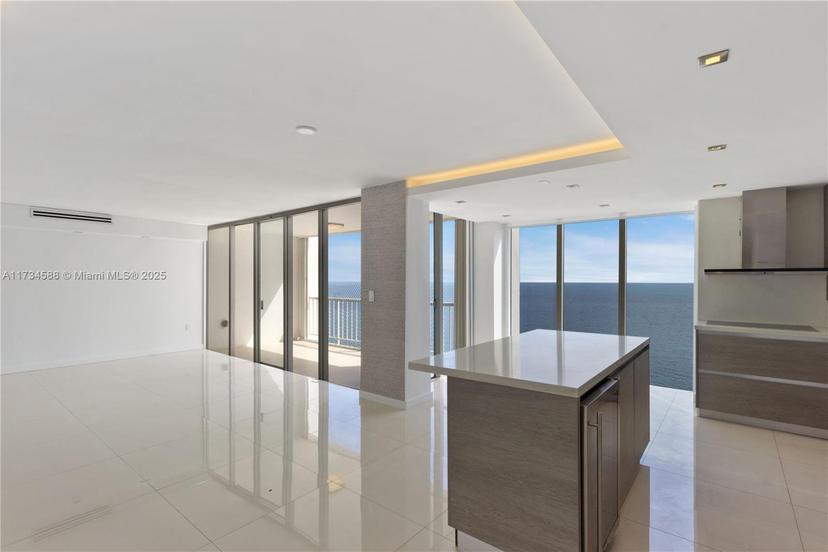 Picture of 881 Ocean Dr # 18F, Key Biscayne FL 33149