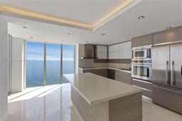 Picture of 881 Ocean Dr # 18F, Key Biscayne, FL 33149