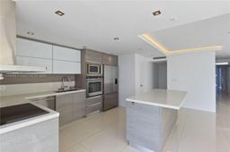 Picture of 881 Ocean Dr # 18F, Key Biscayne, FL 33149