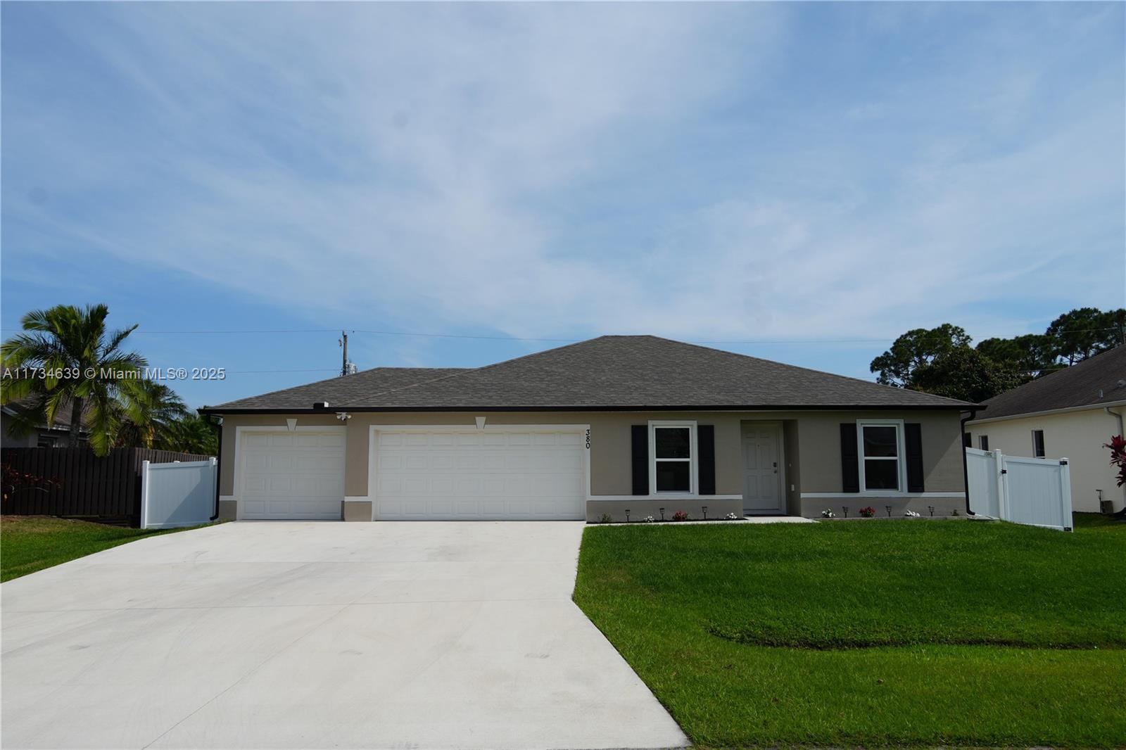 Picture of 380 SW Donna, Port St. Lucie, FL 34984