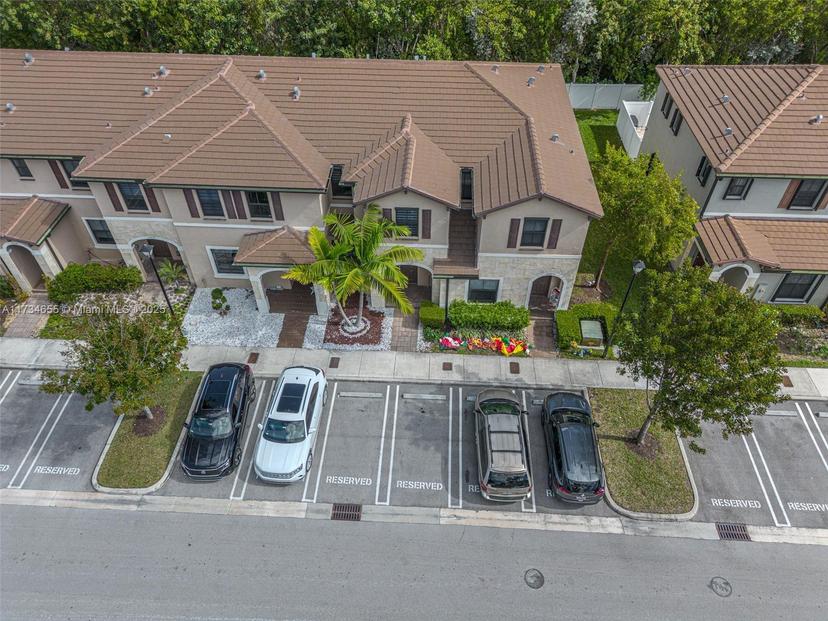 Picture of 10629 W 32Nd Ln, Miami Lakes FL 33018